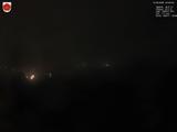 23 : 00