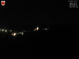 01 : 44
