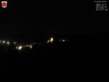 03 : 08
