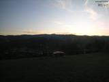 06 : 04