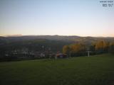 19 : 56