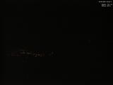 23 : 00