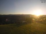 06 : 24
