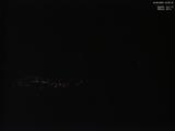 23 : 00