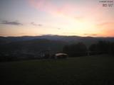 05 : 40