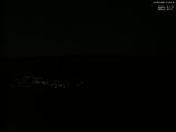 21 : 04