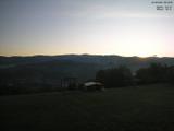06 : 16