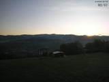 06 : 17