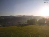 07 : 00