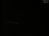 22 : 04