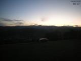 05 : 44