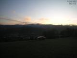 06 : 08