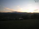 06 : 16