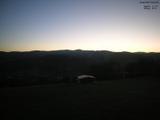 05 : 44