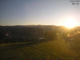 06 : 32