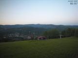 19 : 56