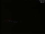 22 : 08