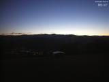 05 : 40