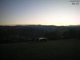 06 : 24