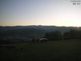 06 : 41