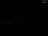 19 : 00
