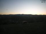 05 : 40