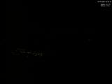 22 : 00