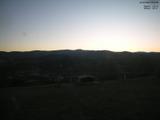 05 : 44