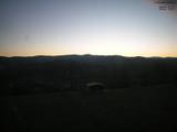 05 : 24