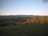 19 : 52
