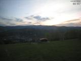 05 : 44