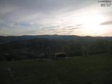 06 : 40
