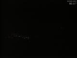 23 : 00