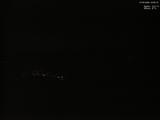 03 : 00