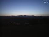 04 : 00