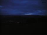 04 : 00