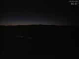 03 : 08