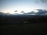 04 : 40