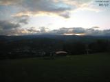 05 : 34