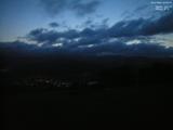 04 : 32