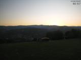05 : 44