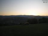 05 : 49