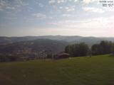 08 : 40