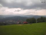18 : 00