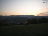 05 : 51