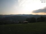 06 : 44