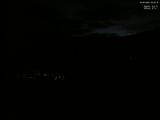 05 : 32