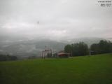 08 : 28