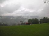 09 : 12