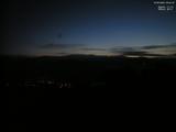 05 : 44